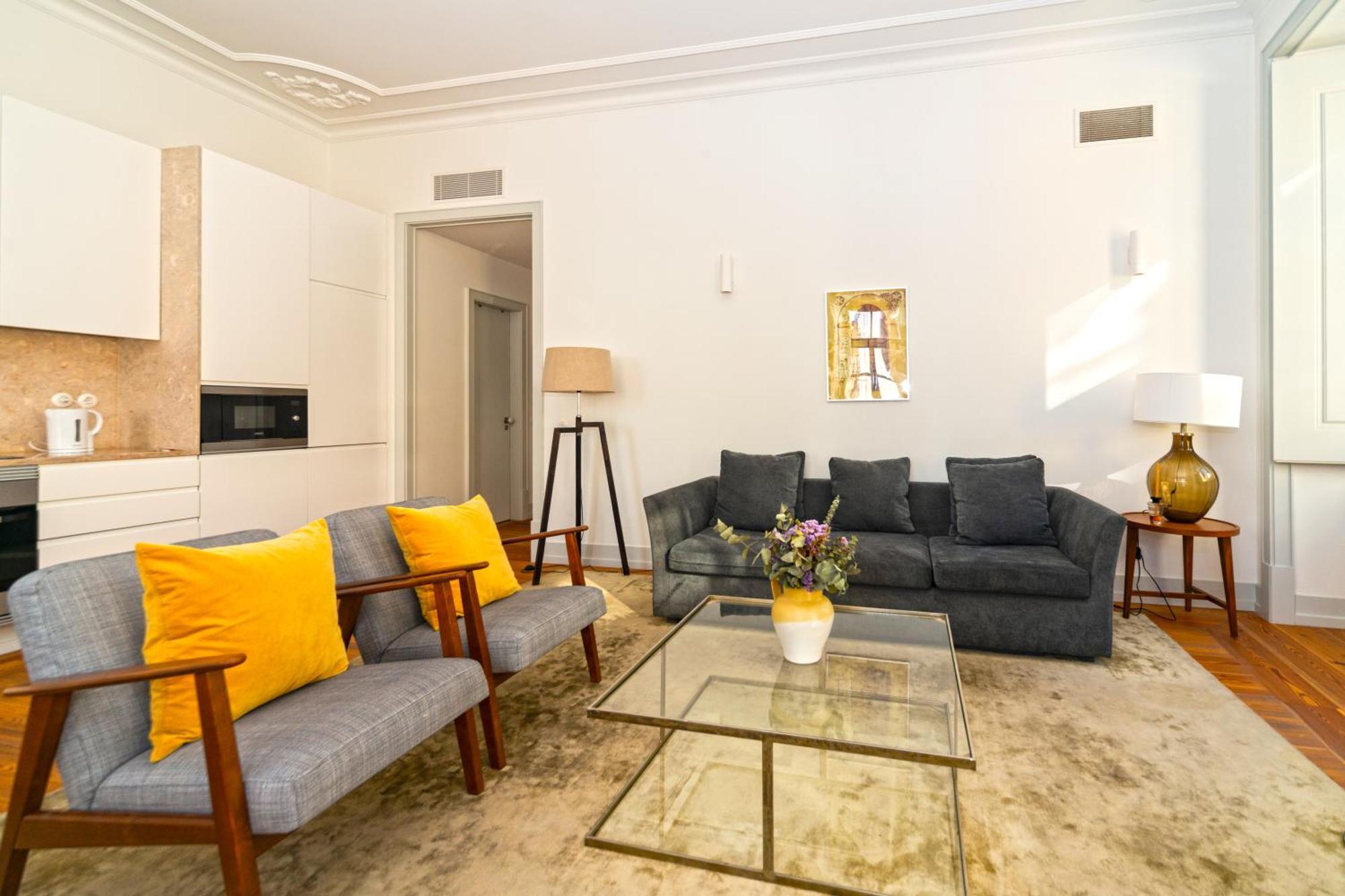 Bacalhoeiros 99 - Beautiful And Bright Apartment @ Baixa, Chiado Lisbon Bagian luar foto